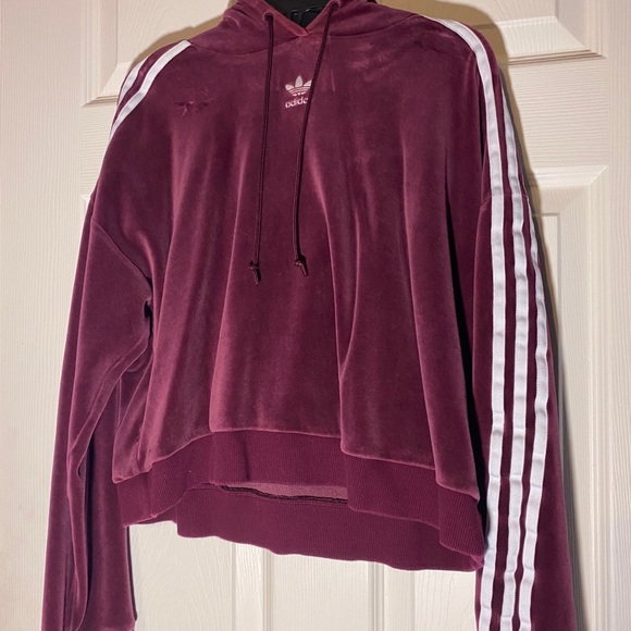 Burgundy velour adidas top - Picture 2 of 3